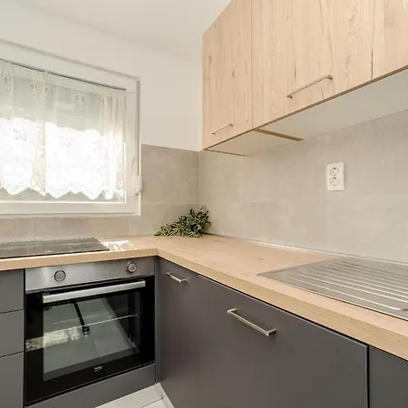 Ivanovi Dvori - Seven Bedroom With Private Pool 빌라