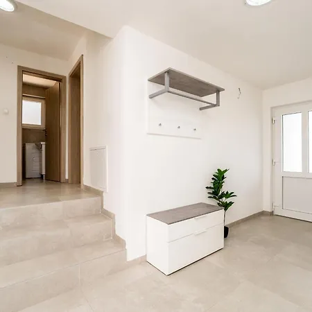 빌라 Ivanovi Dvori - Seven Bedroom With Private Pool
