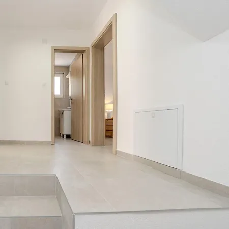 빌라 Ivanovi Dvori - Seven Bedroom With Private Pool