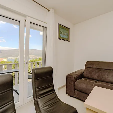 Ivanovi Dvori - Seven Bedroom With Private Pool 빌라