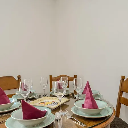 Ivanovi Dvori - Seven Bedroom With Private Pool *