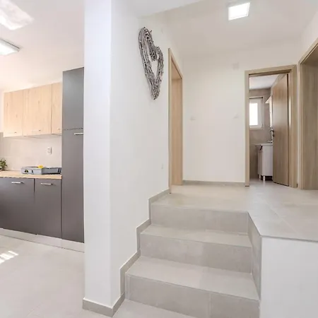 빌라 Ivanovi Dvori - Seven Bedroom With Private Pool *